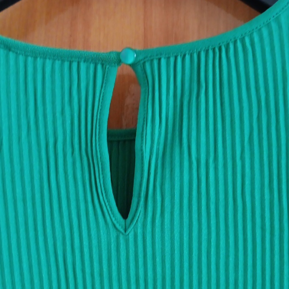 Adrianna Papell Relaxed Green Ribbed Blouse - Picture 6 of 6